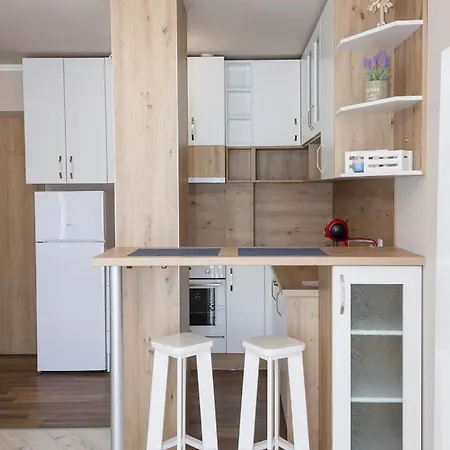 Sunny Blue One-bedroom Flat With Balcony By Flat Mаnager Varna